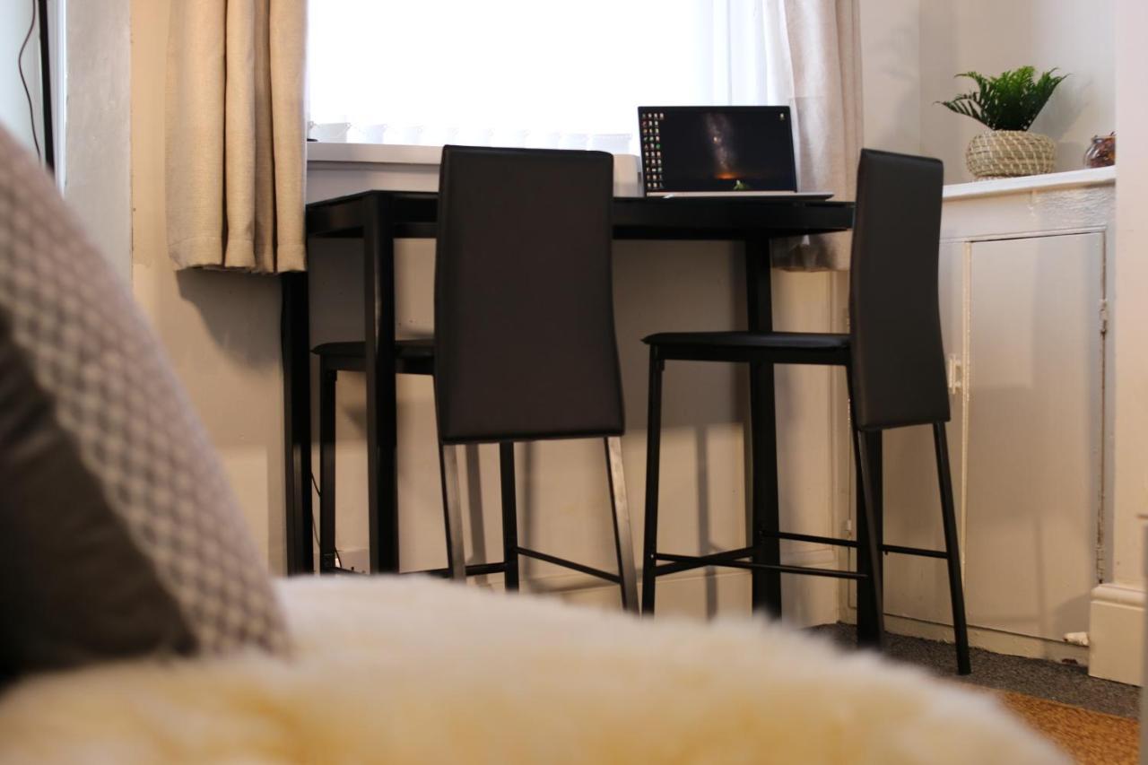 Three Bedroom Townhouse - Free Local Parking - By Property Promise Кардіфф Екстер'єр фото